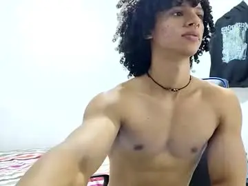 Chaturbate Free Porn Cam of solorizo