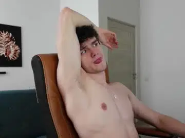 Chaturbate Live Sex of brad_holloway