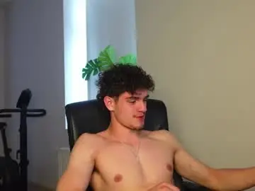 Chaturbate Live Sex Cam of brad_holloway