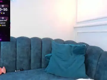 Chaturbate Live Sex Cam of leylarusso