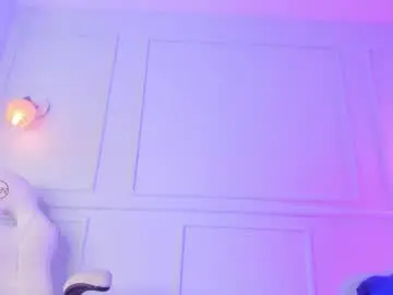 Chaturbate Live Sex Cam of leylarusso