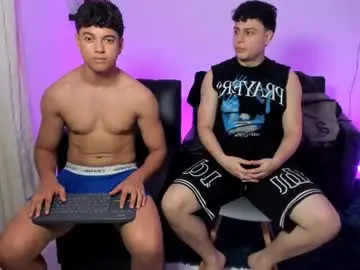 Chaturbate Live Sex Cam of santy_stump