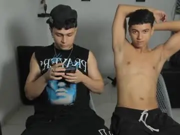 Chaturbate Live Sex of santy_stump