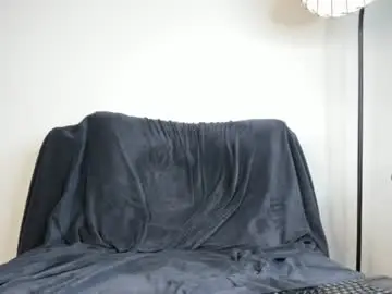 Chaturbate Live Sex Cam of alikuskya