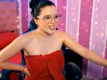 Chaturbate Live Sex of ema_04