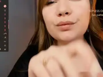 Chaturbate Best live sex cam show of aura_boobs