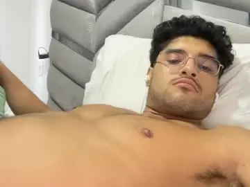 Chaturbate Free Live Porn of bdever7