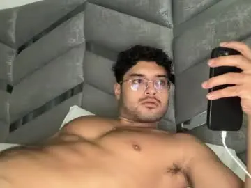 Chaturbate Watch Live Sex Cams of bdever7