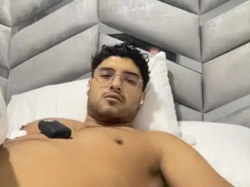 Chaturbate Free Porn Cam of bdever7