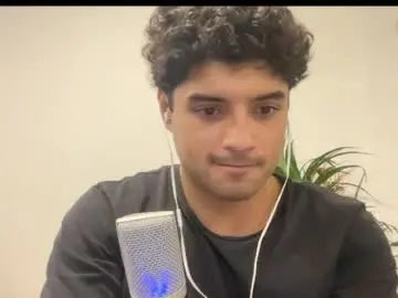 Chaturbate Free Live Porn of bdever7