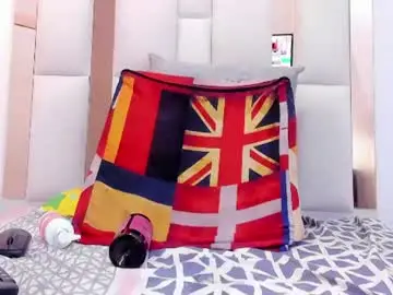 Chaturbate Live Sex Cam of malu_horny_69