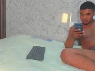 Chaturbate Adult Video Chat of adry_gauss77