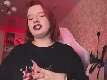 Chaturbate Live Sex Cam of daniredheadevil