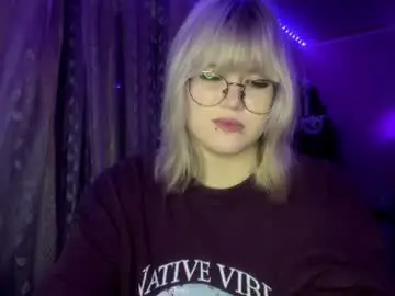 Chaturbate Adult Video Chat of hellokinki