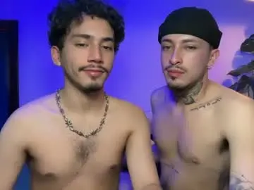 Chaturbate Sex Cam of noah_and_steven