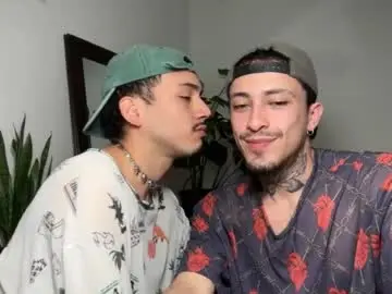 Chaturbate Nude Webcam of noah_and_steven