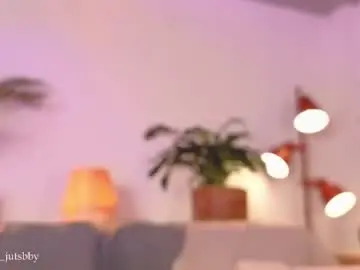 Chaturbate Sex Cam of tommyfoxboy