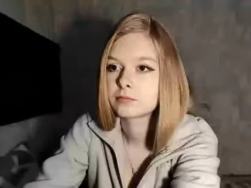 Chaturbate Free Porn Cam of chanelledroz