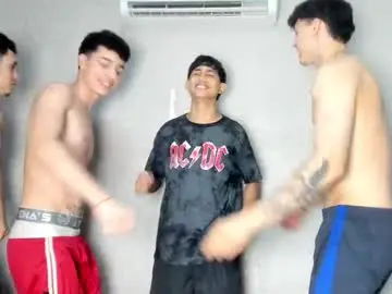 Chaturbate Live Porn of pelusos_mens