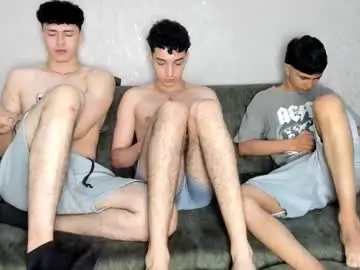 Chaturbate Free Porn Cam of pelusos_mens