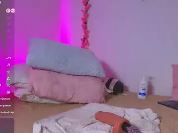 Chaturbate Live Sex of pollygrey_1