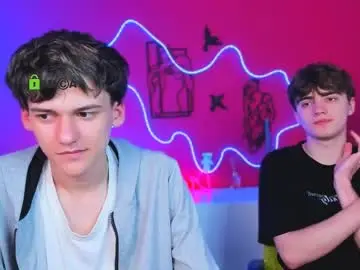 Chaturbate Live Sex Cam of rico_steel