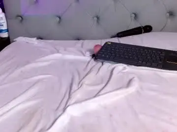 Chaturbate Free Porn Cam of snow_baall