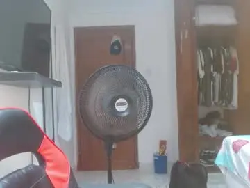 Chaturbate Live Sex Cam of badbunny_69_