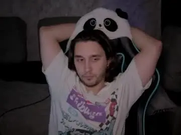 Chaturbate Live Sex Cam of pohyi_