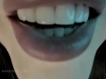 Chaturbate Adult Video Chat of sweetest_bella