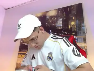 Chaturbate Live Sex of alexgiraldo1