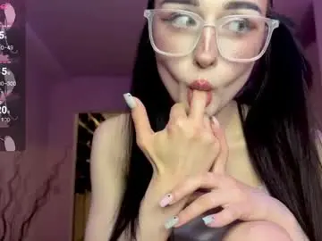 Chaturbate Adult Video Chat of alicelannei