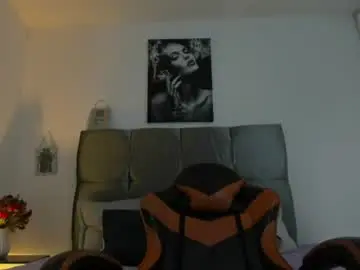Chaturbate Live Sex Cam of ariel_wish