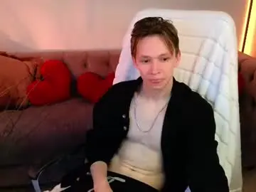 Chaturbate Live Porn of meverik_oushen