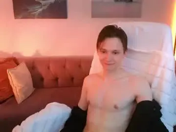 Chaturbate Best live sex cam show of meverik_oushen