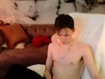 Chaturbate Nude Webcam of meverik_oushen