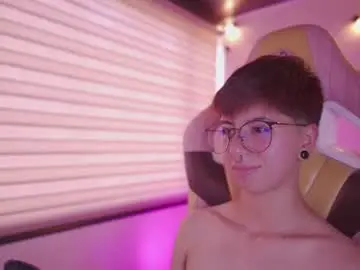 Chaturbate Live Porn of tommy_blue1