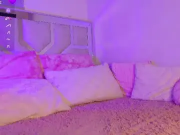 Chaturbate Live Sex Cam of emma_clive