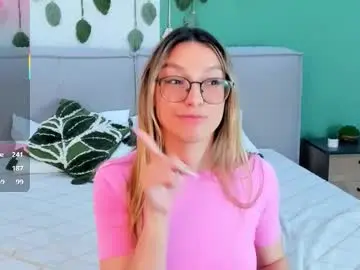 Chaturbate Adult Video Chat of cindymori