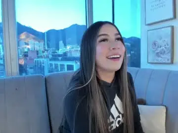 Chaturbate Live Sex Cam of ivanna_west