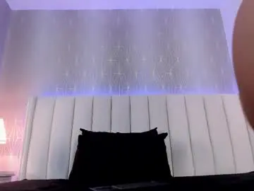 Chaturbate Nude Webcam of mia_medina