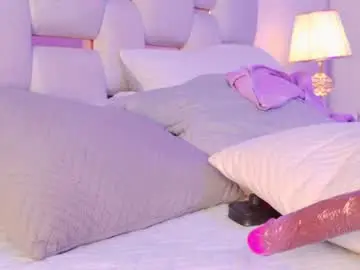 Chaturbate Free Porn Cam of missjuliaa_