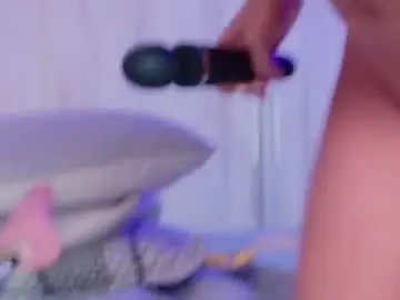 Chaturbate Best live sex cam show of missjuliaa_
