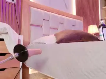 Chaturbate Nude Webcam of missjuliaa_