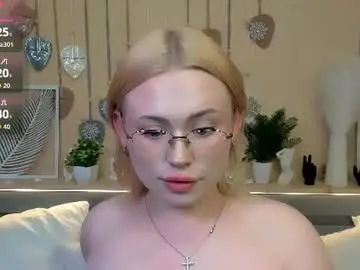 Chaturbate Watch Live Sex Cams of amily_bloom