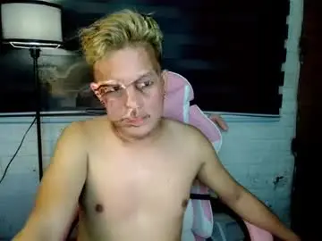 Chaturbate Adult Webcams of hunk_danny
