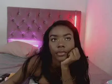 Chaturbate Watch Live Sex Cams of lizethdahyan_19