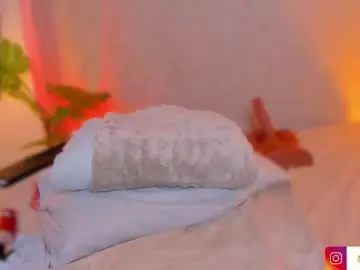 Chaturbate Nude Webcam of miah_luv