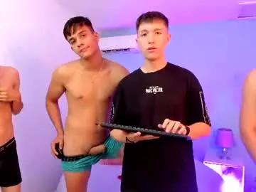 Chaturbate Sex Cam of space_boys18