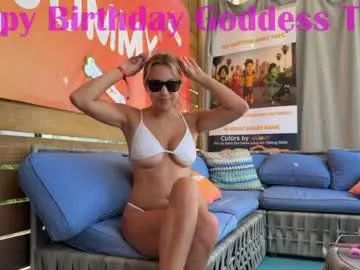 Chaturbate Watch Live Sex Cams of tiffstreatsxoxo